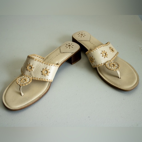 Apostrophe Jaclyn Cream Leather Sandals Floral Whipstitch Women’s Shoes Size 8 - Picture 5 of 10
